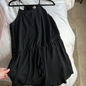 LOFT very comfy lightweight black romper with pockets